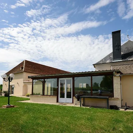 Gîtes de Valigny Hébergement de vacances *